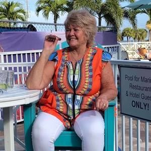 Meet your Posher, Cathy